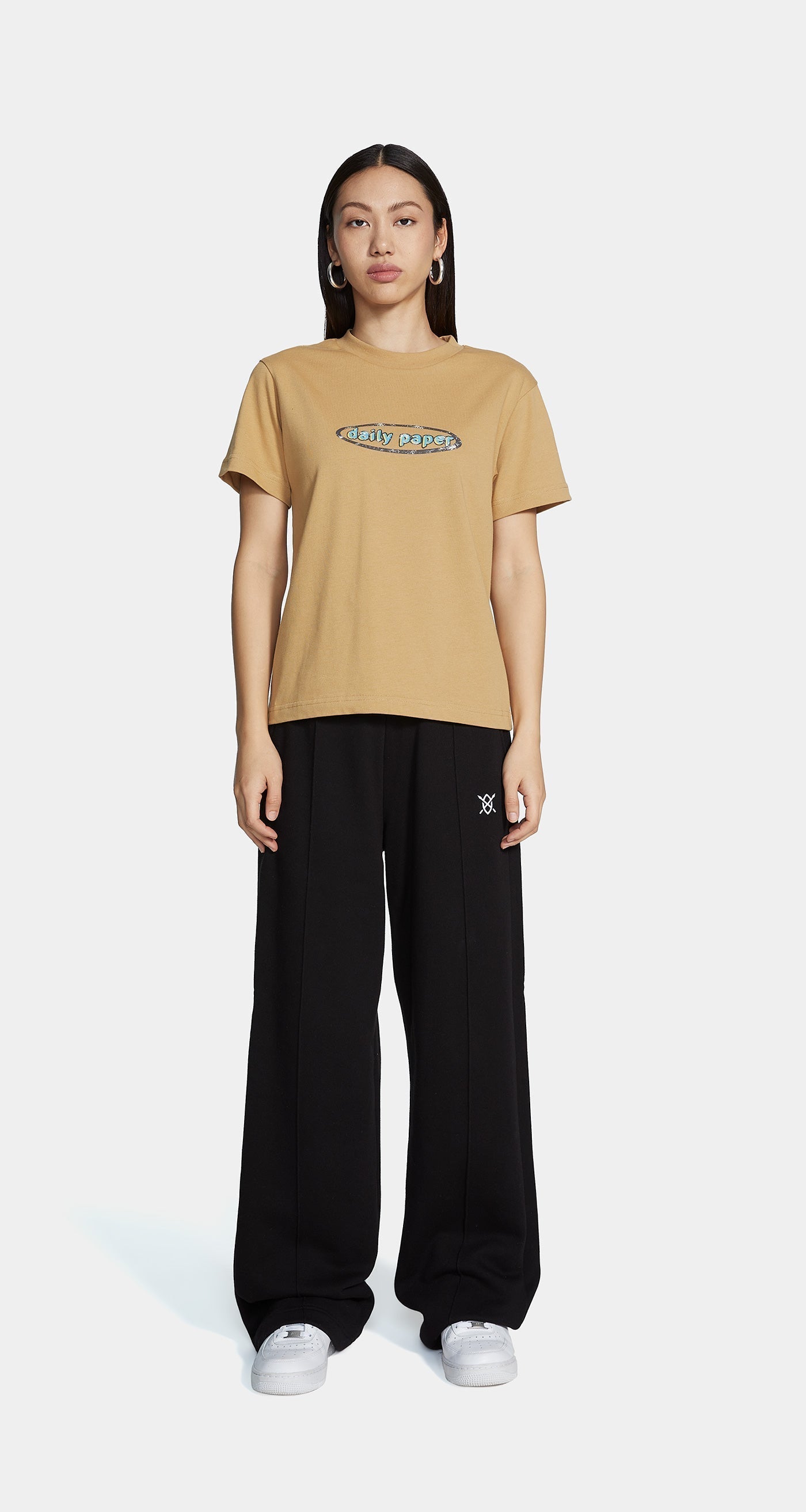 Taffy Beige Holt T-Shirt